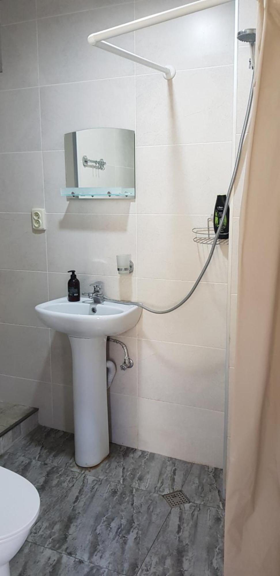 Hotel Домик У Куры Tbilisi Esterno foto